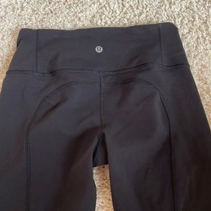 New lululemon Capri workout pant athletic leggings black 4 H6 scrunch nylon